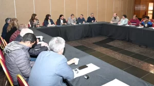 103246-saenz-encabezo-la-mesa-multisectorial-par