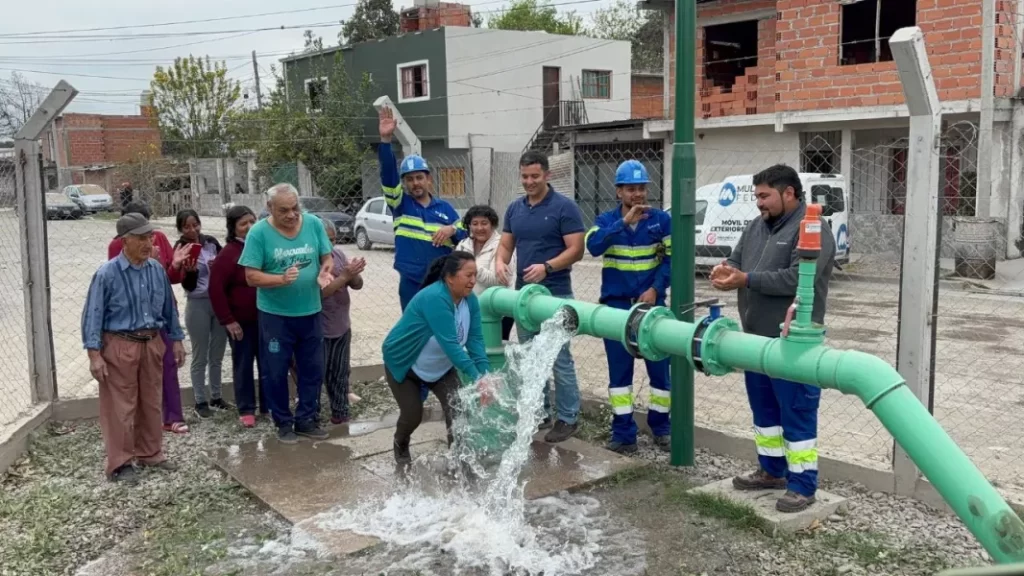 14675-el-gobierno-de-la-provincia-habilito-una-nueva-fuente-de-agua-