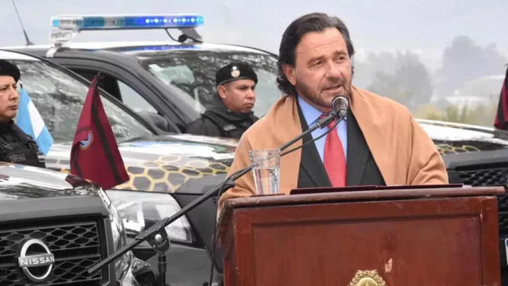 el-gobernador-saenz-entregara-hoy-moviles-a-la-policia-de-salta