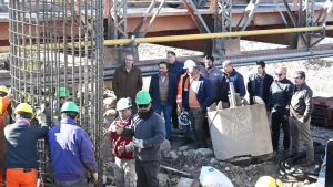 inicio-la-construccion-del-primer-puente-sobre-rio-vaqueros-01