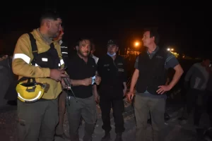 saenz-superviso-el-operativo-de-asistencia-a-familias-incendio-en-ampliacion-20-de-junio