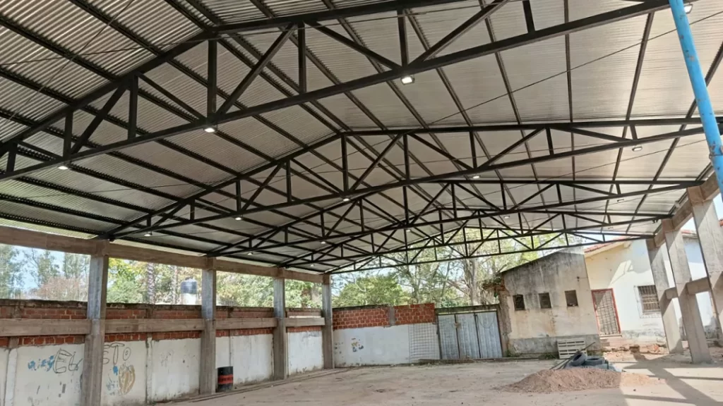 104572-con-una-obra-mejoro-la-infraestructura-de-una-tecni