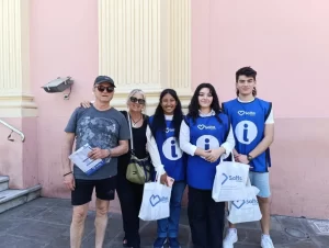 turistas-fin-de-semana-largo-1-1024x771