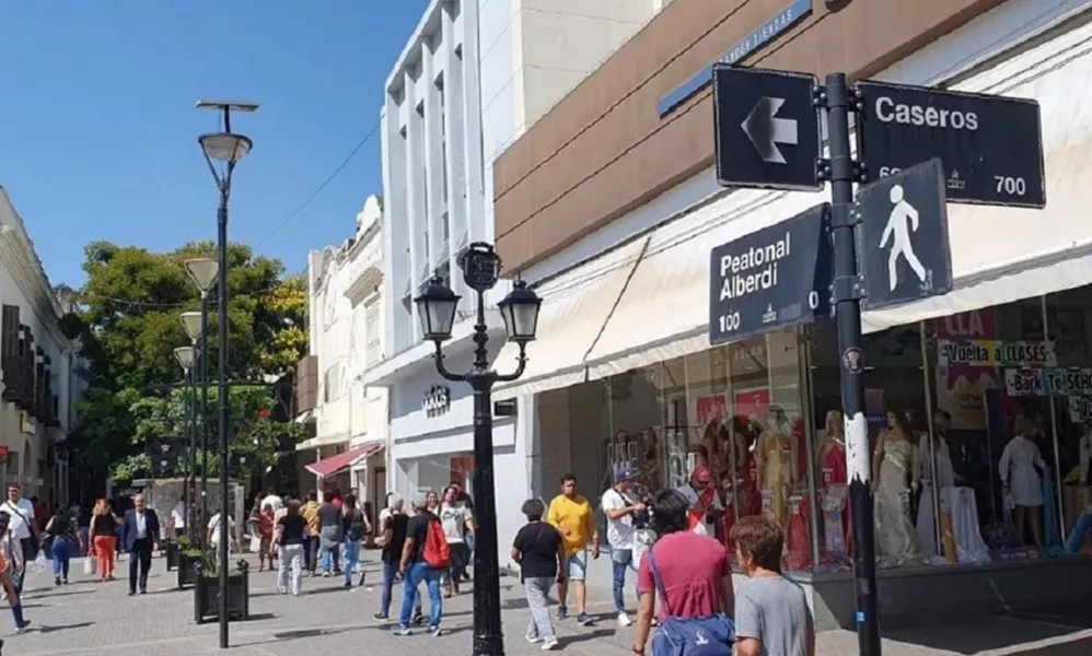 105572-la-secretaria-de-trabajo-informa-los-horarios-comerciales-para-las-fiestas-de-fin-de-anio