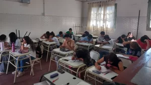 105753-estudiantes-saltenios-fortalecen-contenidos-de-lengua-y-mat