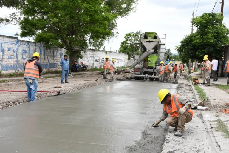 av-portaaviones-hormigonado-5-768x512