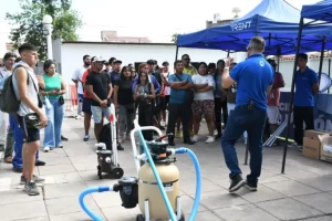 curso-mantenimiento-de-piletas-4-768x512