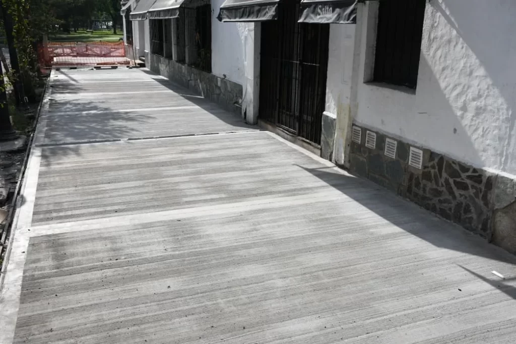 hormigonado-en-el-pasaje-miramar-5