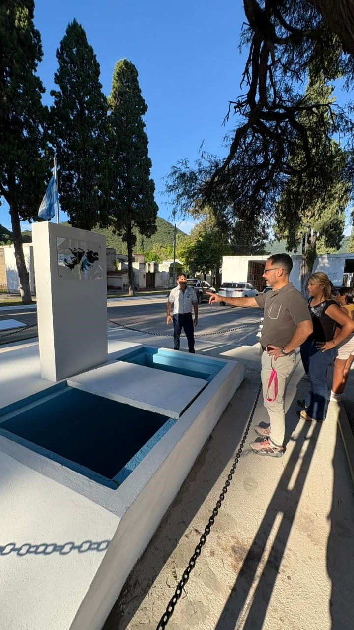 Mausoleo especial para heroes de Malvinas 01