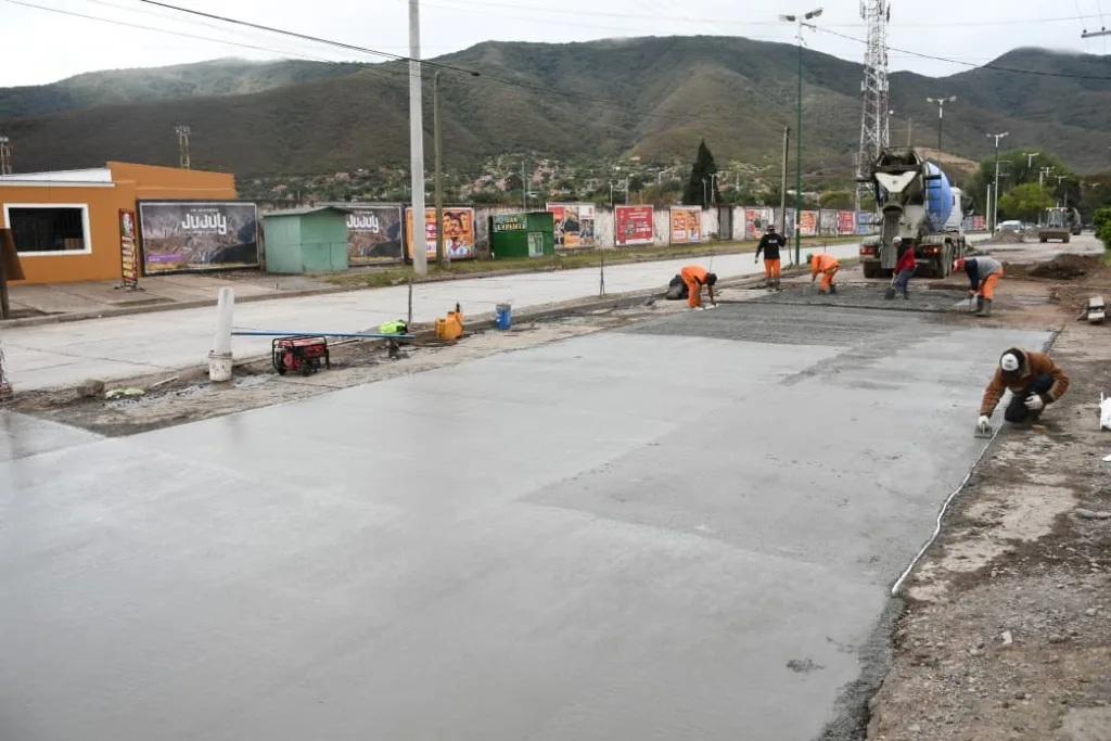 hormigon-en-av-las-americas-1-1024x683