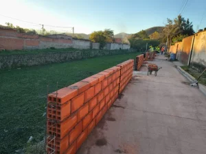 obra-barrera-canal-tinkunaku-4-768x576