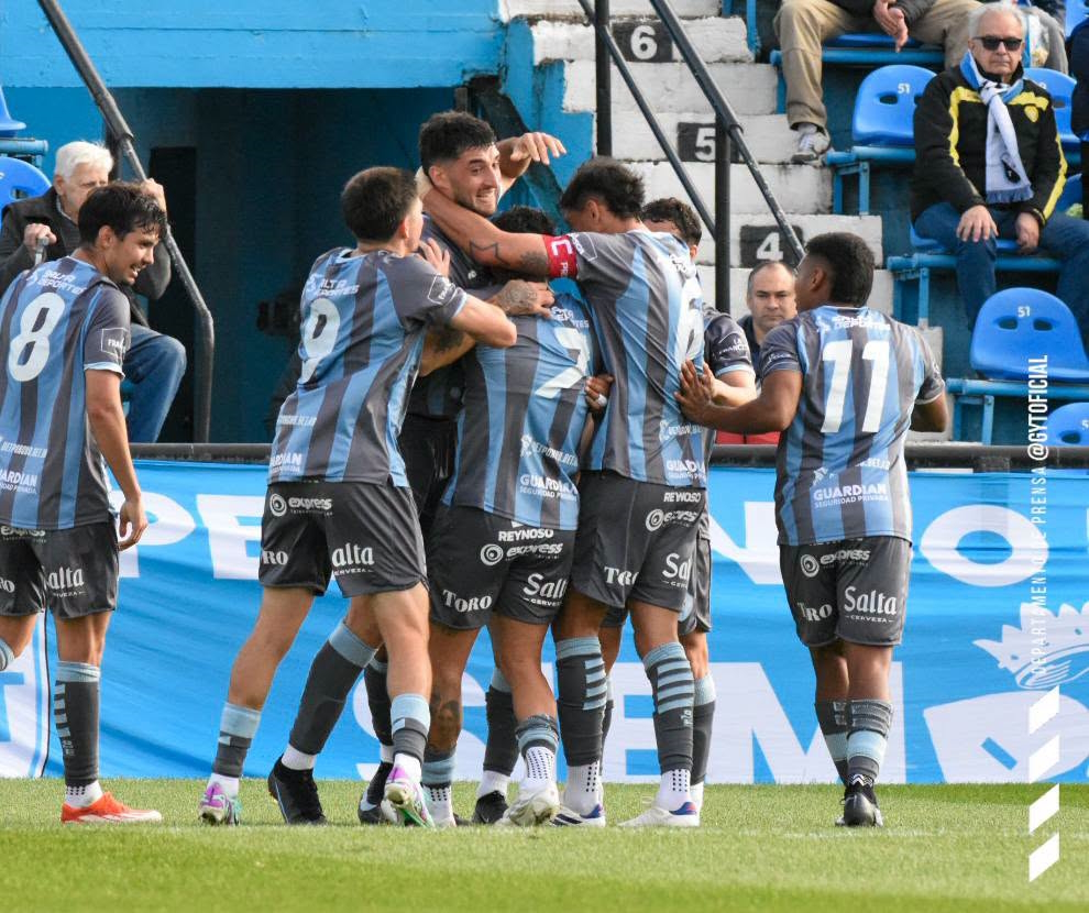 Temperley 1 - Gimnasia 2 - 01 Guanini festejo
