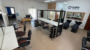 escuela-de-peluqueria-y-barberia-6-1024x576